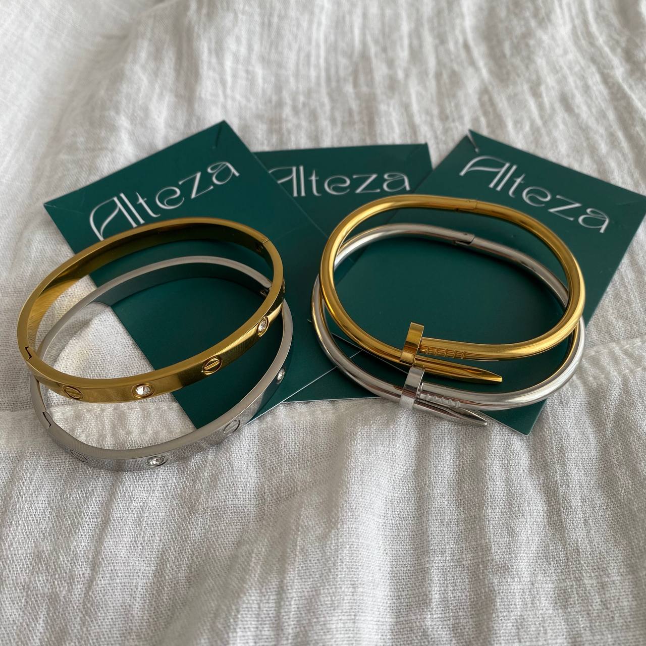 LUJO | PACK 4 PULSERAS