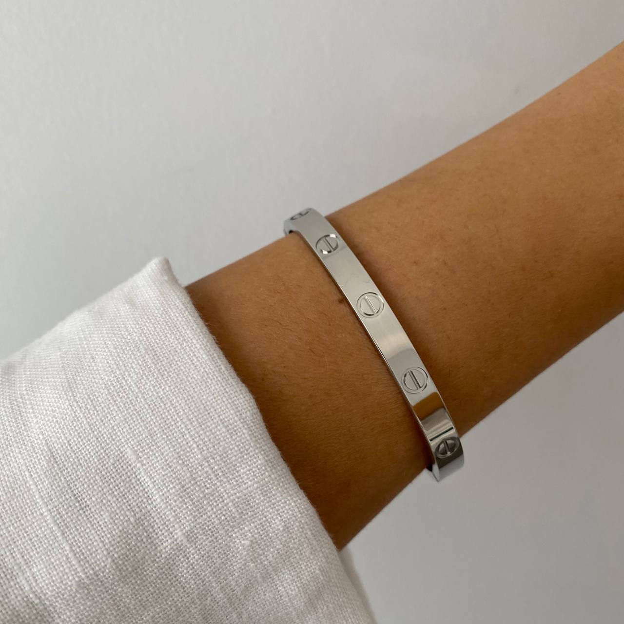 PULSERA LOVE (3 colores)