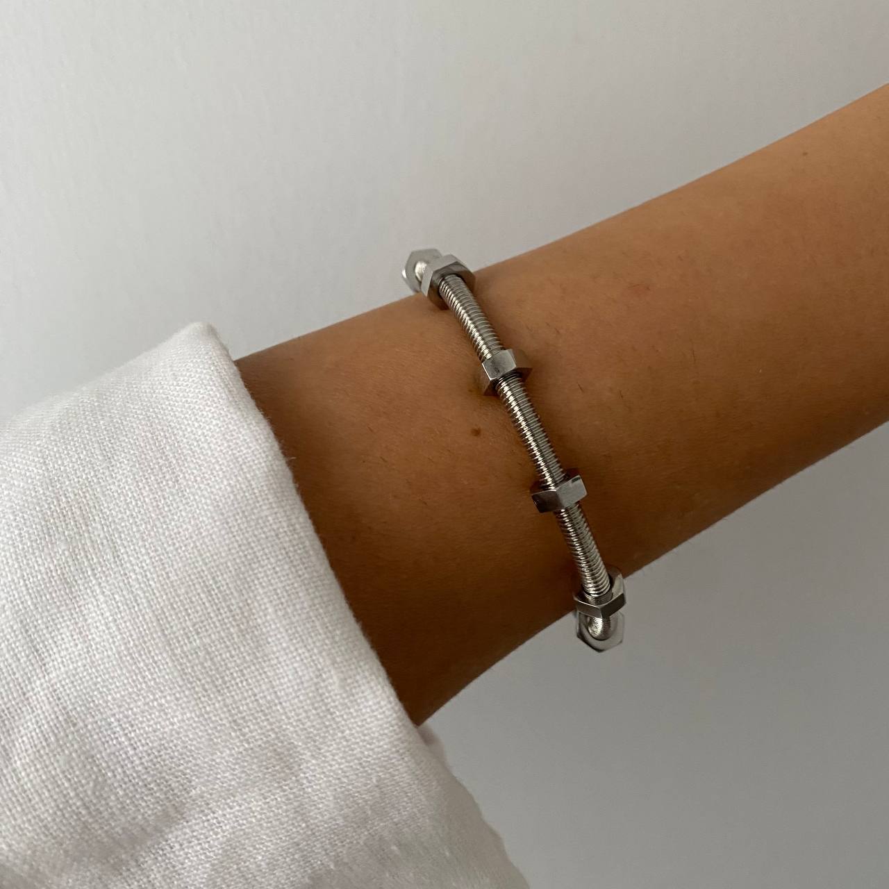 PULSERA NUT