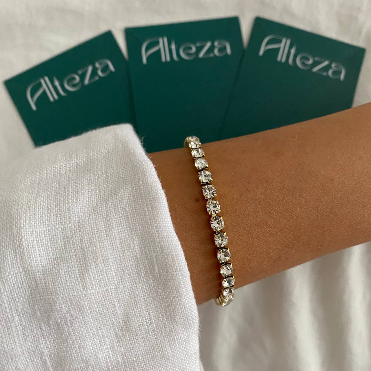 PULSERA CIRCONITAS