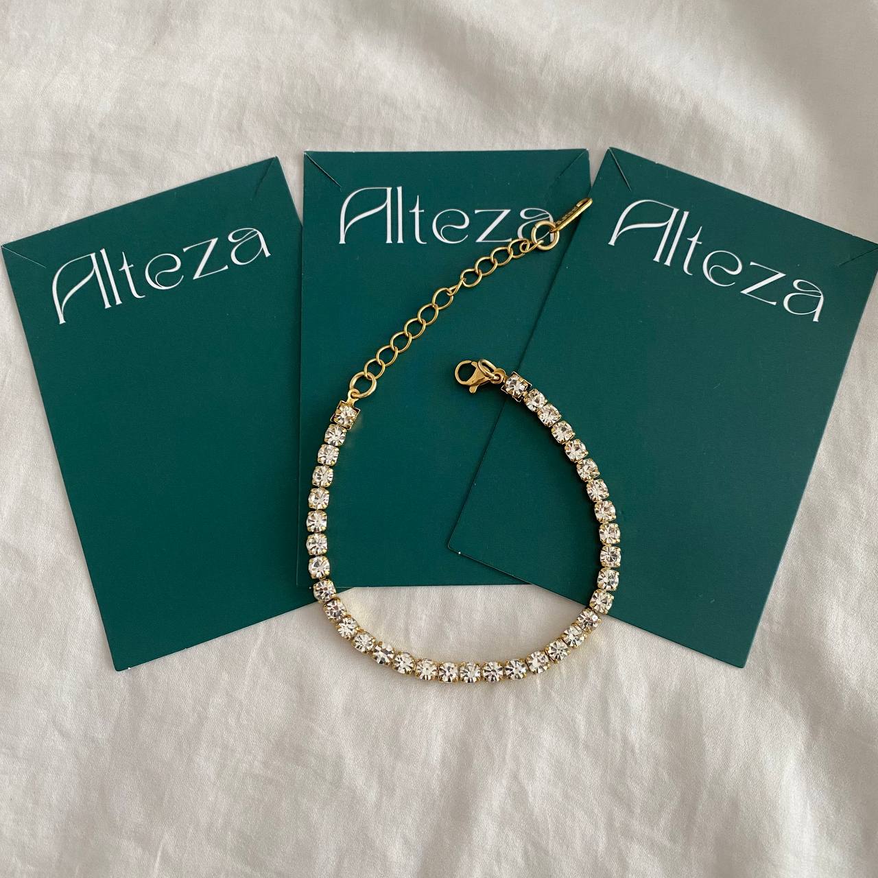 PULSERA CIRCONITAS