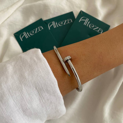 PULSERA CLAVO (3 colores)