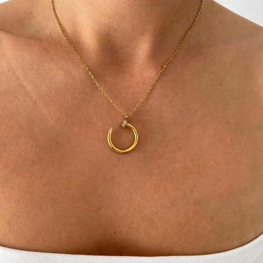 COLLAR CLAVO BRILLO